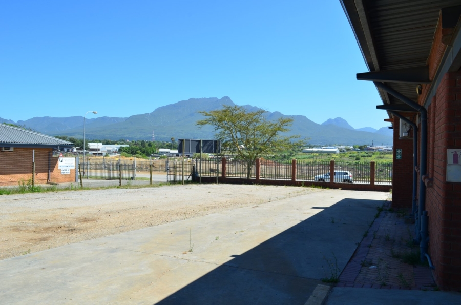  Bedroom Property for Sale in George Industrial Western Cape